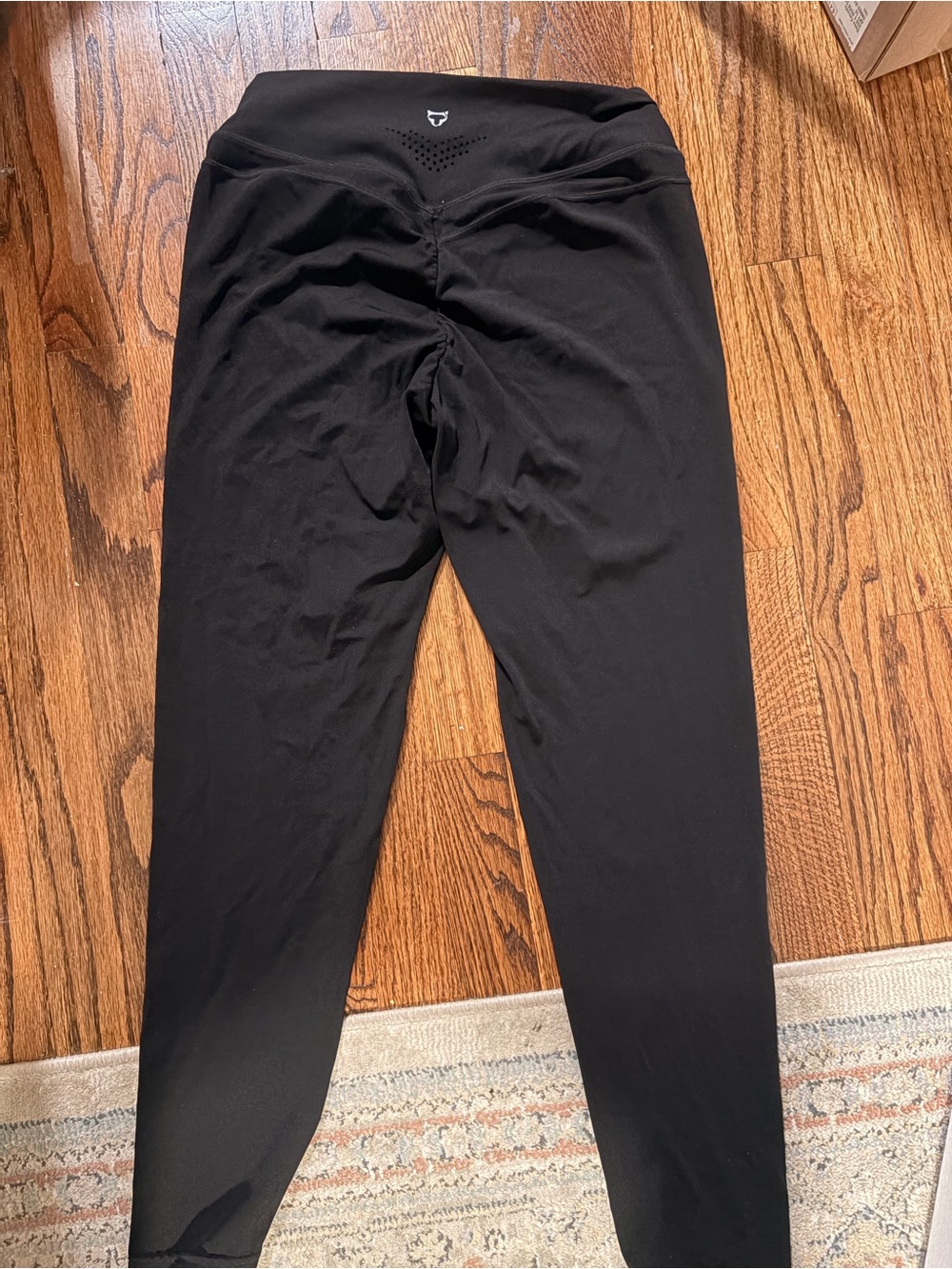 Black Women's High-Waist Ruched Back Leggings